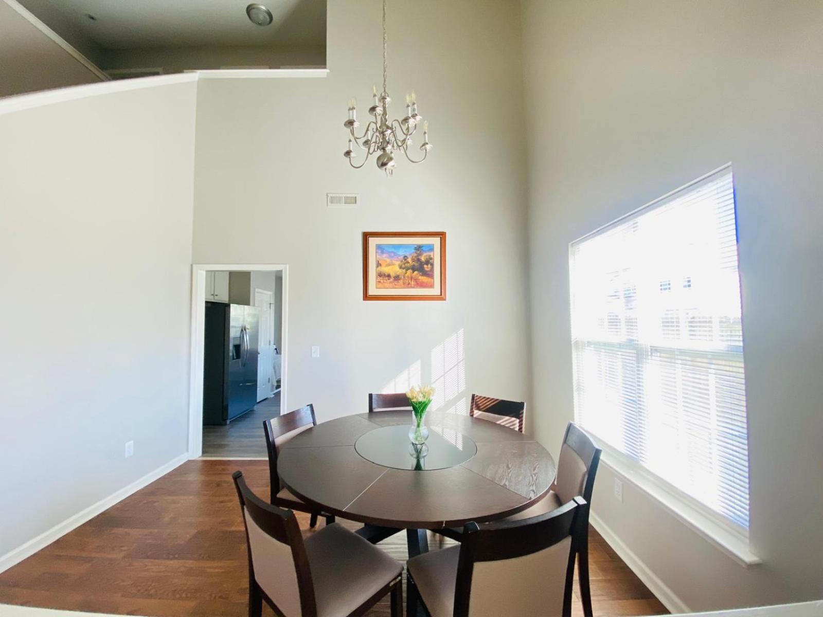 Spacious Room With Shared Bathroom Raleigh Extérieur photo