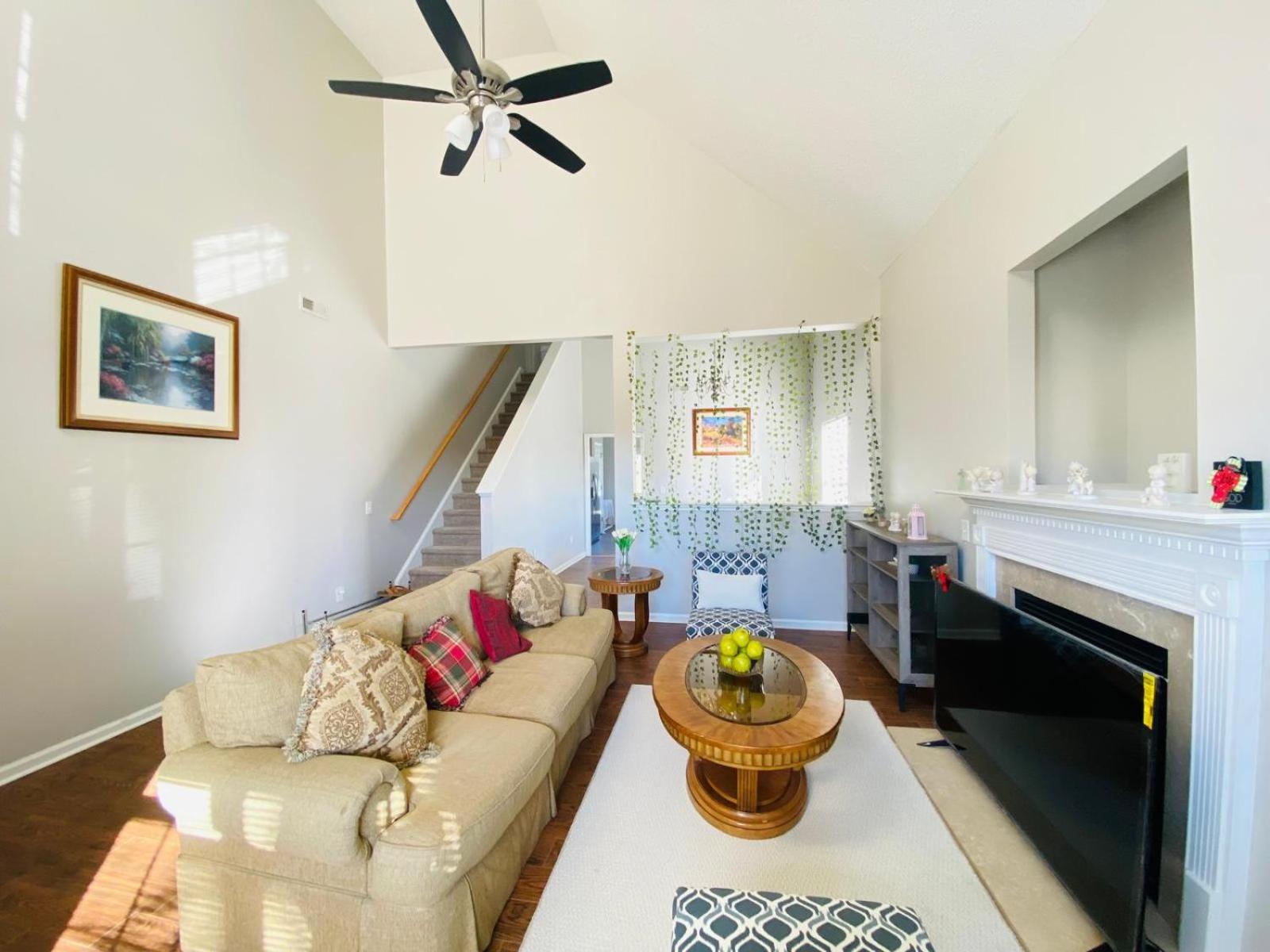Spacious Room With Shared Bathroom Raleigh Extérieur photo
